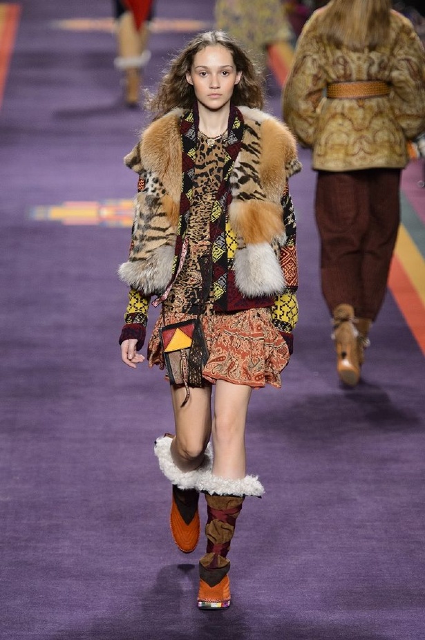 مجموعة متعددة الألوان منEtro  لخريف وشتاء 2017