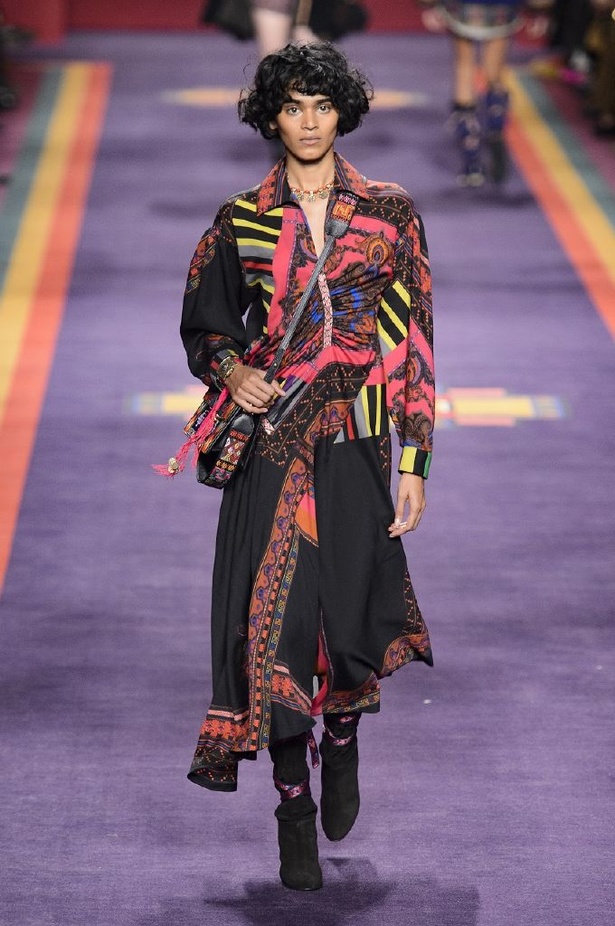 مجموعة متعددة الألوان منEtro  لخريف وشتاء 2017