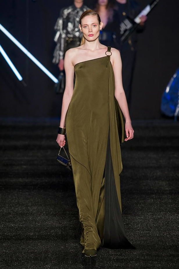 عرض أزياء Aigner لخريف وشتاء 2017