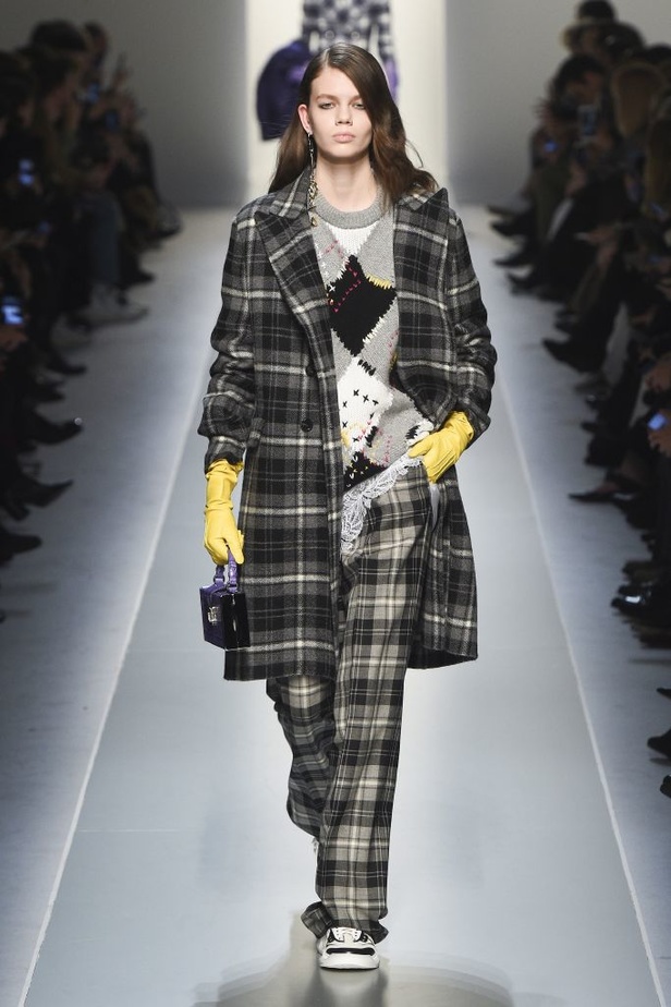 مجموعة Ermanno Scervino للألبسة الجاهزة لخريف و شتاء 2018