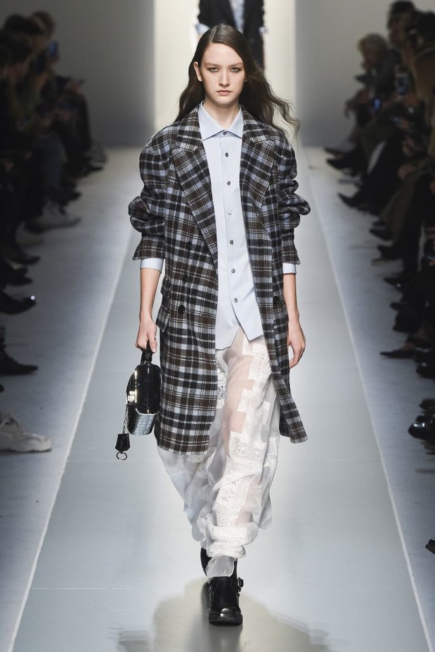 مجموعة Ermanno Scervino للألبسة الجاهزة لخريف و شتاء 2018