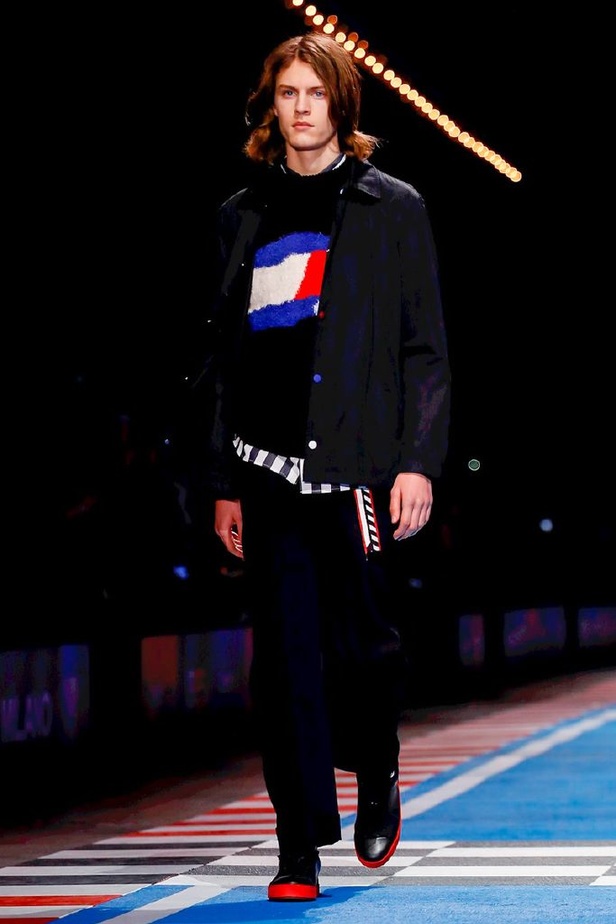 مجموعة Tommy Hilfiger للألبسة الجاهزة لربيع و صيف 2018