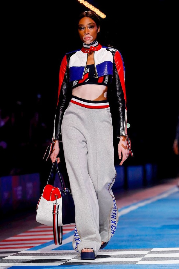 مجموعة Tommy Hilfiger للألبسة الجاهزة لربيع و صيف 2018