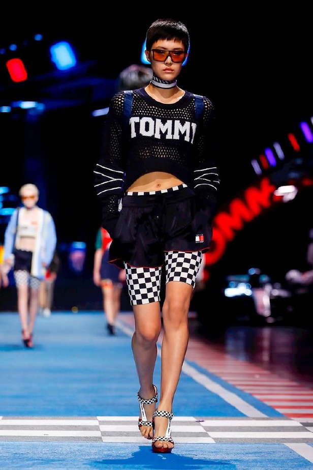 مجموعة Tommy Hilfiger للألبسة الجاهزة لربيع و صيف 2018