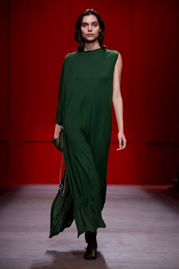 عرض ازياء سلفاتوري فيراغامو لخريف وشتاء 2018