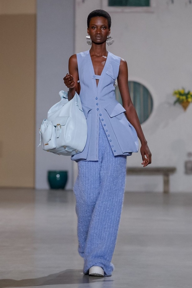 عرض أزياء Jacquemus لموسم خريف وشتاء 2019