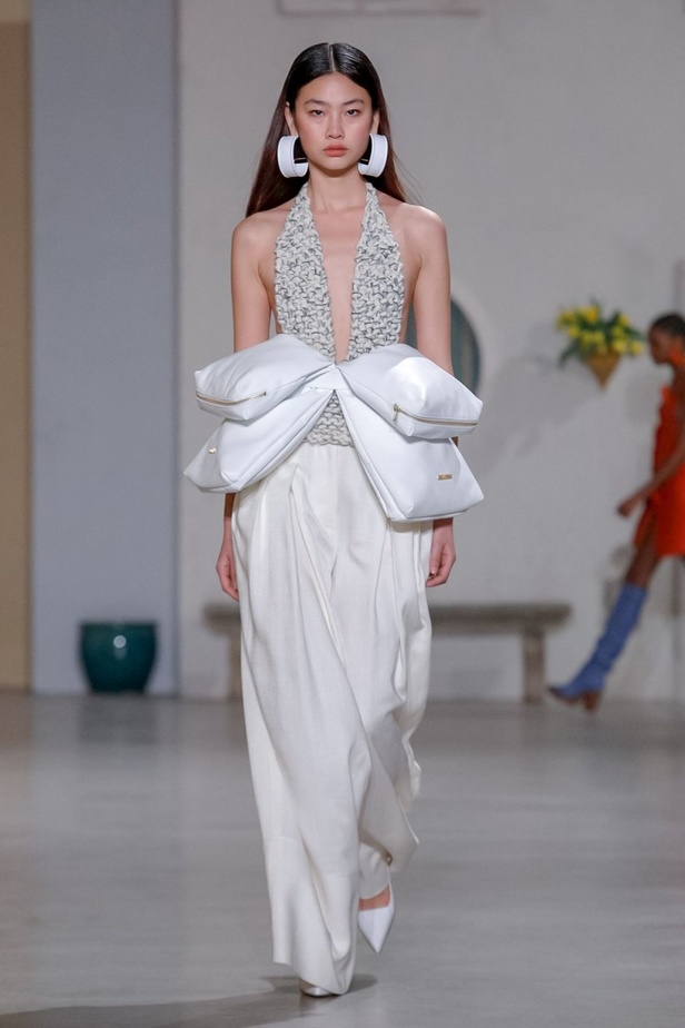 عرض أزياء Jacquemus لموسم خريف وشتاء 2019