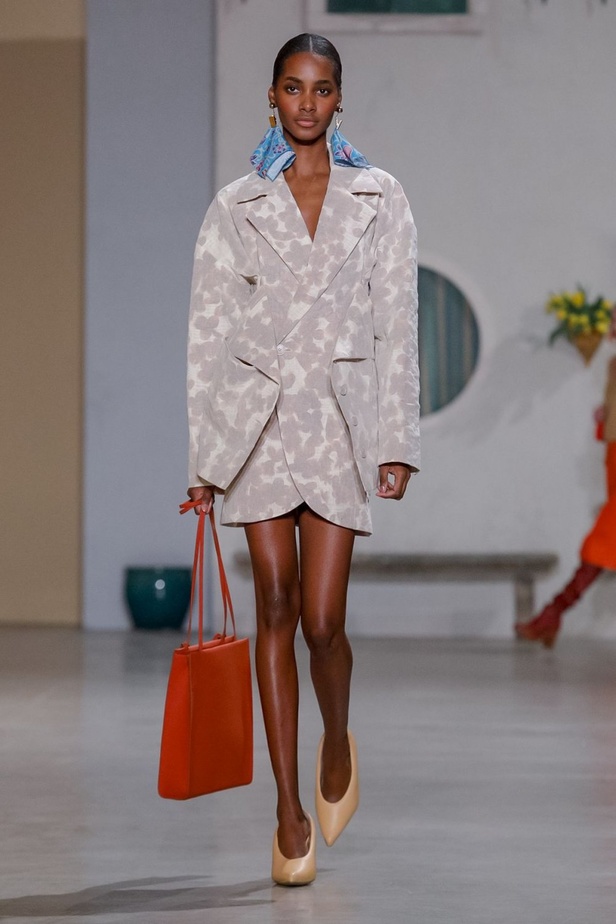 عرض أزياء Jacquemus لموسم خريف وشتاء 2019