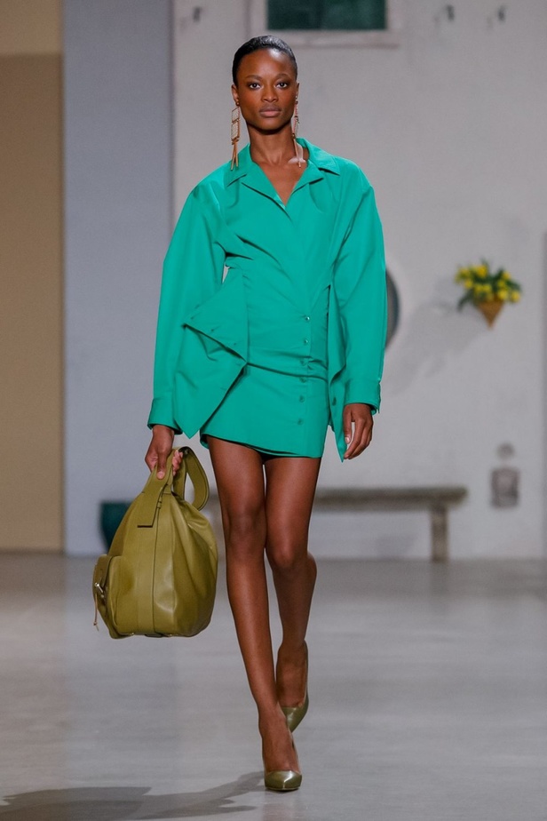 عرض أزياء Jacquemus لموسم خريف وشتاء 2019