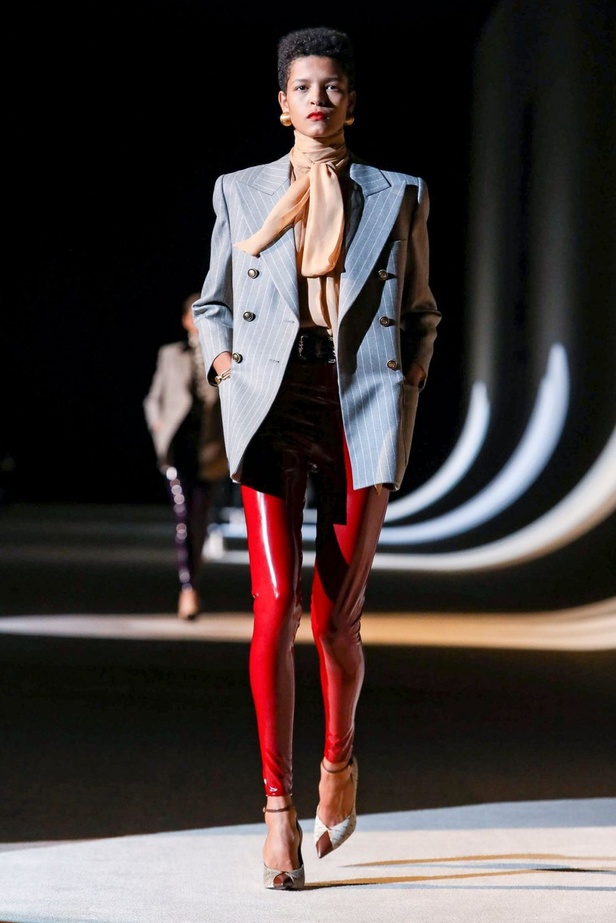 مجموعة سان لوران خريف وشتاء 2020-2021 من باريس