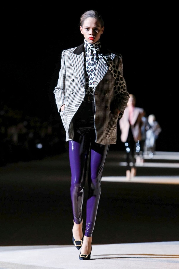 مجموعة سان لوران خريف وشتاء 2020-2021 من باريس