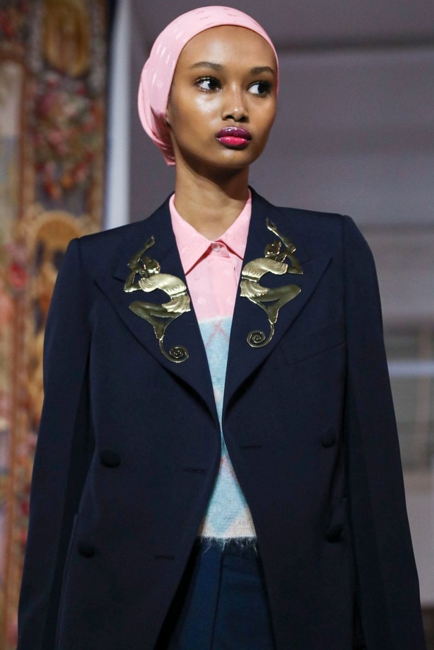 عرض مجموعة Lanvin FW20 في باريس 