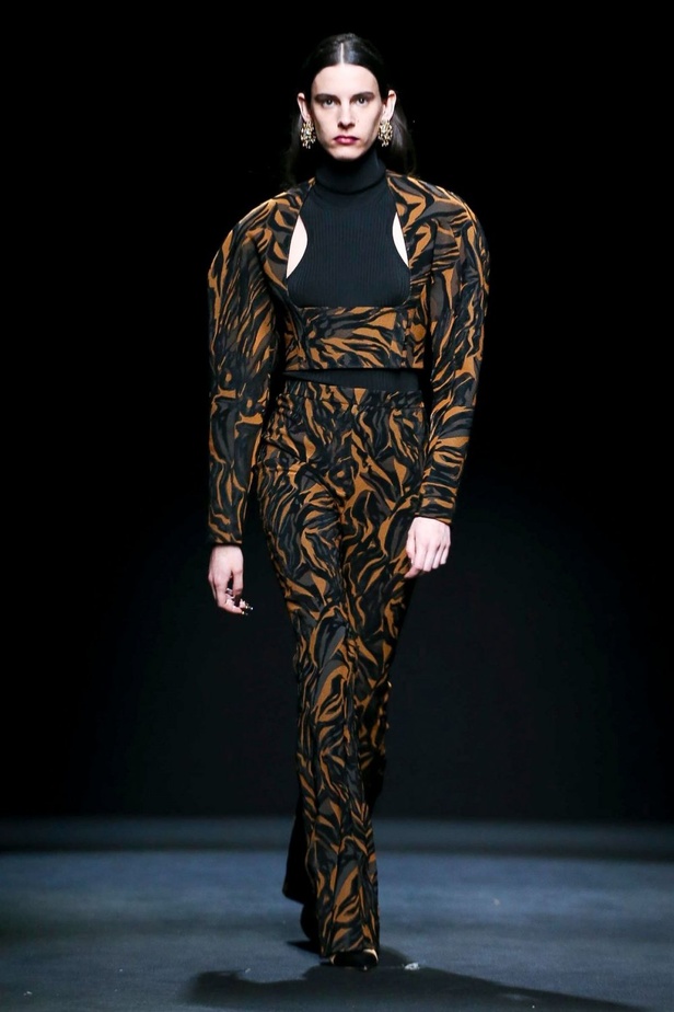 مجموعة Mugler لموسم خريف وشتاء 2020-2021