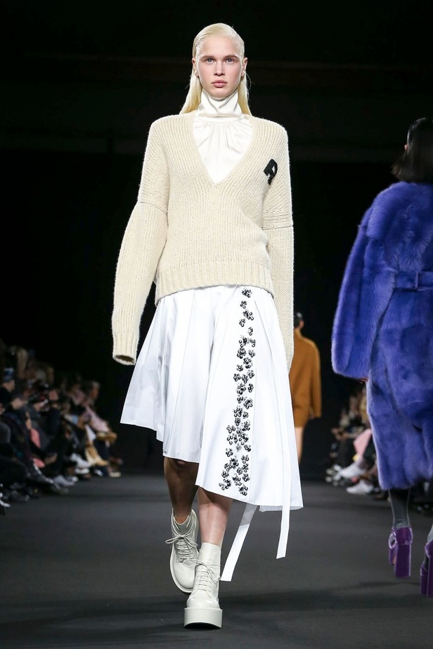 مجموعة Rochas لموسم خريف وشتاء 2020-2021