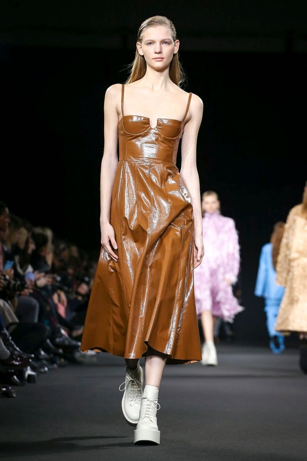 مجموعة Rochas لموسم خريف وشتاء 2020-2021