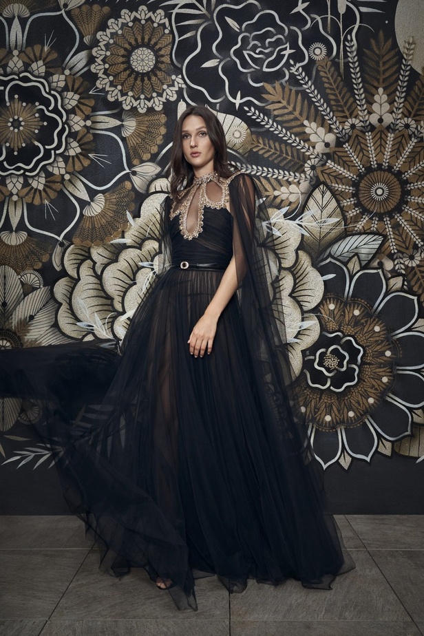 صور مجموعة زهير مراد ريزورت 2022 تنضح أنوثة وسحرًا