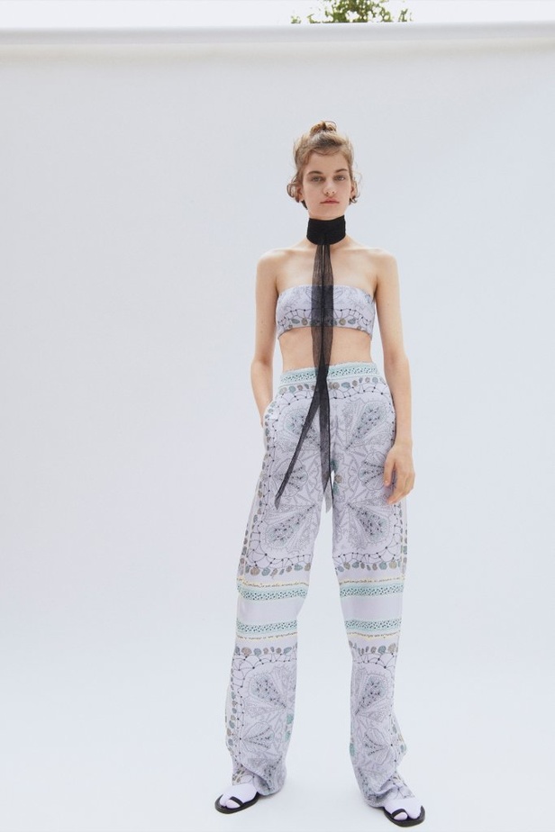 عرض ازياء Emilio Pucci من ميلانو لموسم ربيع وصيف 2021