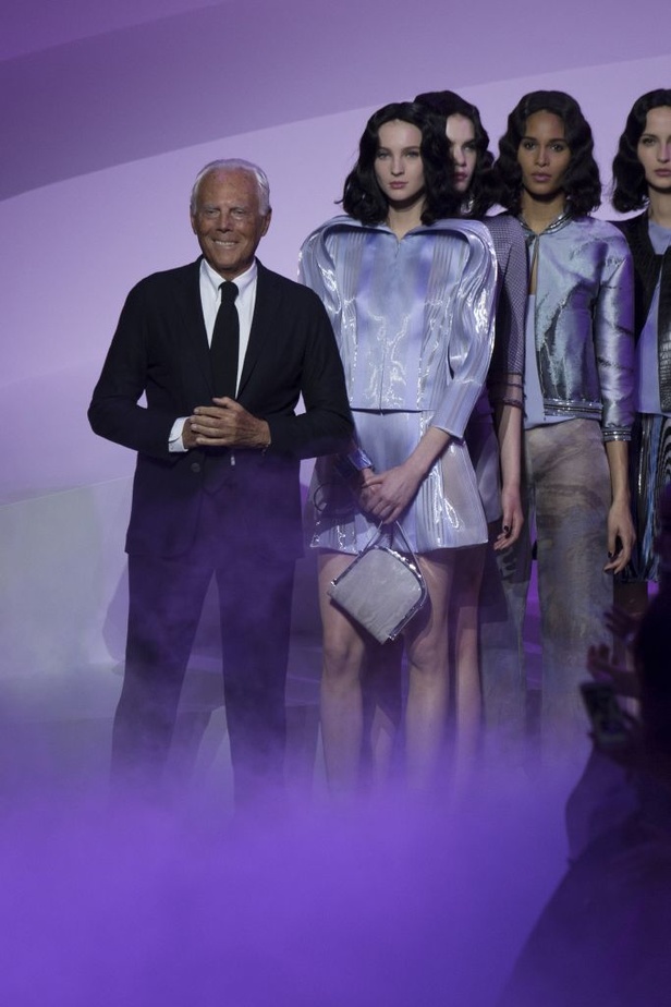 عرض "جورجيو أرماني بريفيه" الفاخر لربيع وصيف 2016