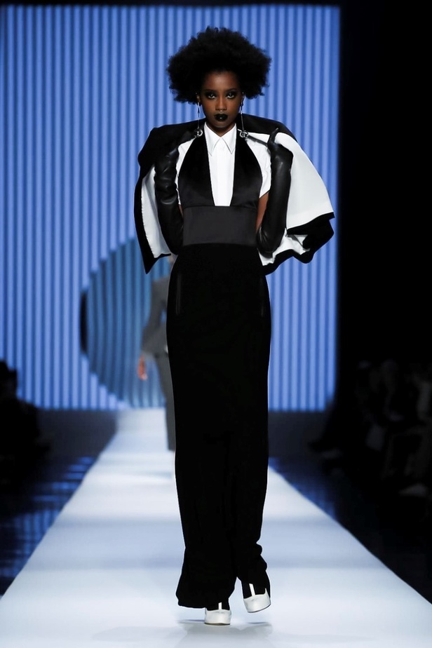 مجموعة جان بول غوتييه للهوت كوتور لربيع وصيف 2018