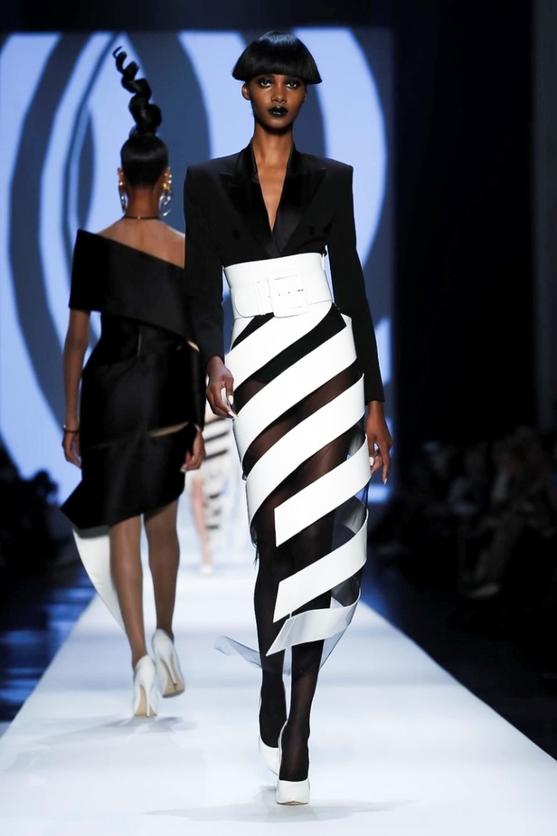 مجموعة جان بول غوتييه للهوت كوتور لربيع وصيف 2018