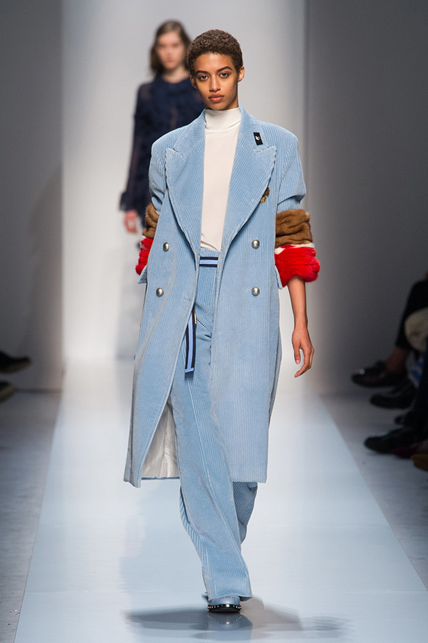 مجموعة Ermanno Scervino لخريف وشتاء 2017