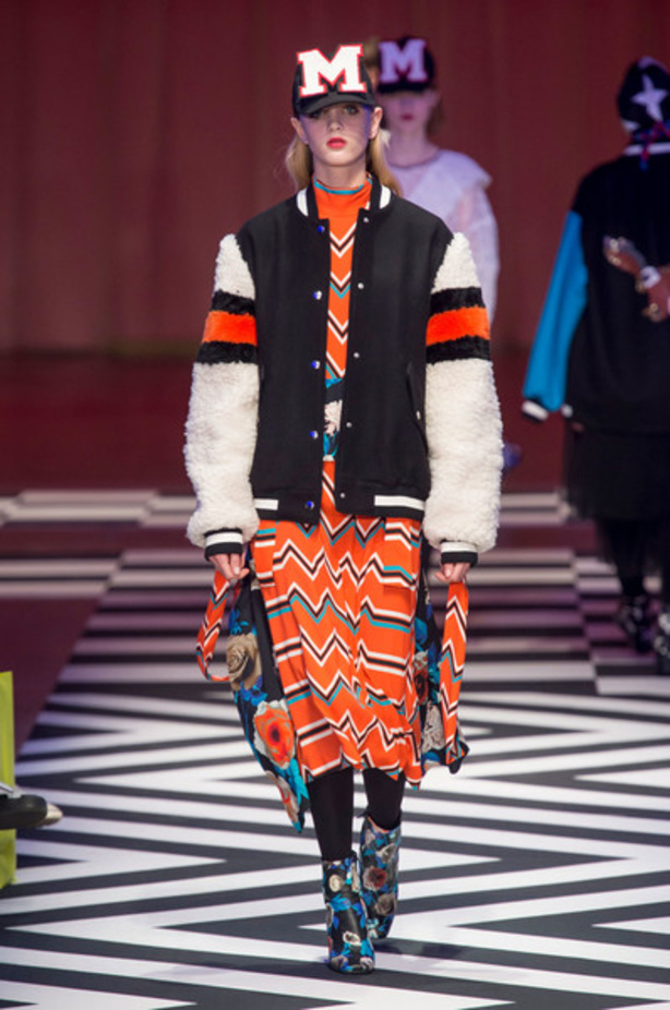 عرض أزياء Msgm لخريف وشتاء 2017