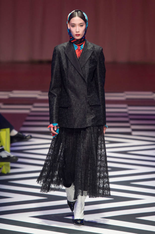 عرض أزياء Msgm لخريف وشتاء 2017