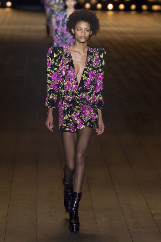 مجموعة Saint Laurent لخريف وشتاء ٢٠١٨ !