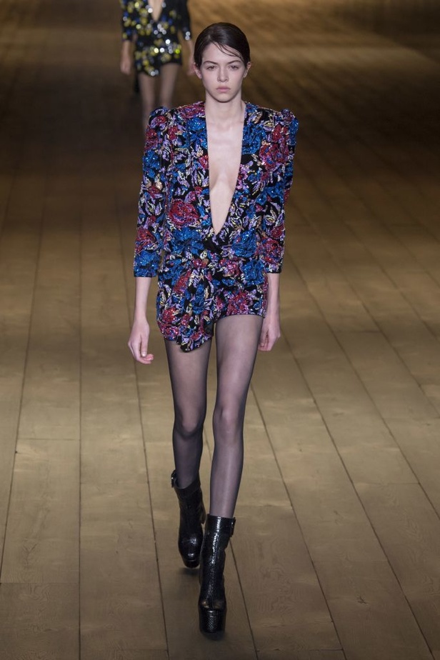 مجموعة Saint Laurent لخريف وشتاء ٢٠١٨ !