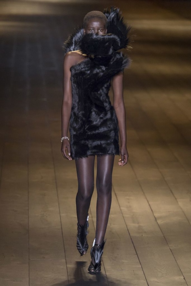 مجموعة Saint Laurent لخريف وشتاء ٢٠١٨ !