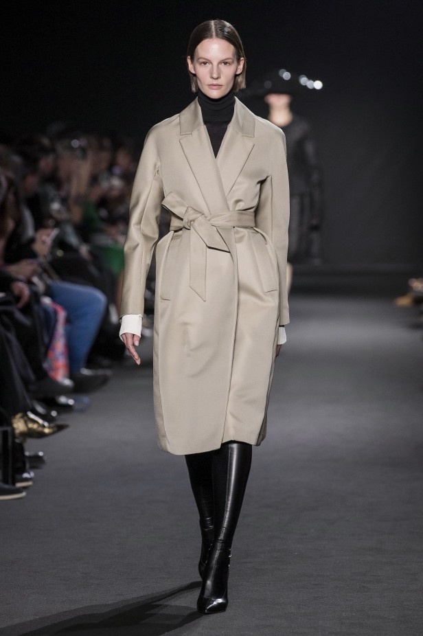 مجموعة Rochas لخريف وشتاء 2019