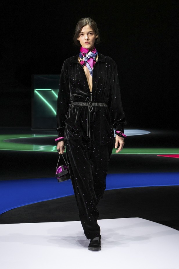 عرض أزياء  Emporio Armani لخريف وشتاء 2021-2022