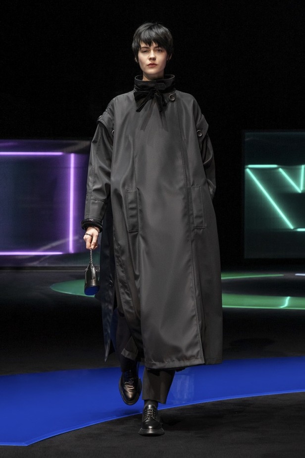 عرض أزياء  Emporio Armani لخريف وشتاء 2021-2022
