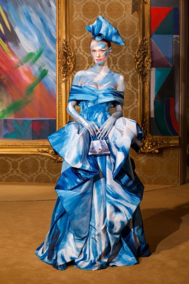 مجموعة Moschino لخريف وشتاء 2021