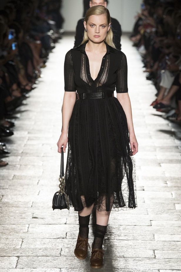 مجموعة Bottega Veneta لربيع وصيف 2017..