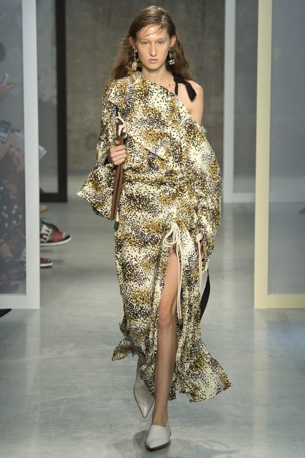 مجموعة Marni لربيع وصيف 2017..