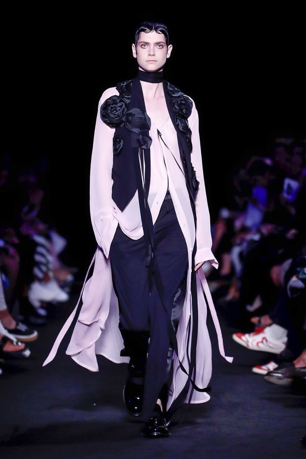 مجموعة Ann Demeulemeester لربيع وصيف ٢٠١٩!