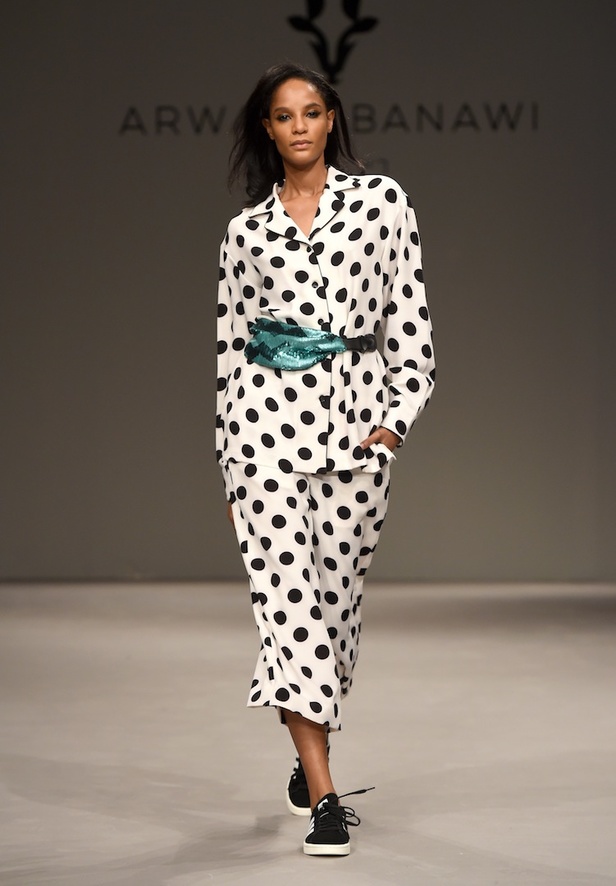 أبرز عروض ازياء فاشن فوروورد في دبي لعام 2017