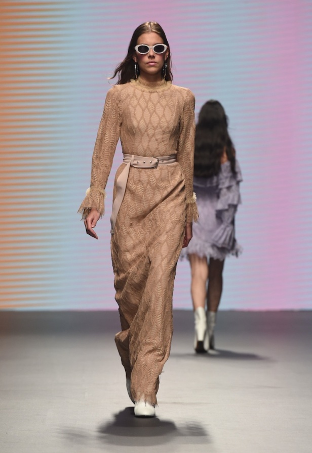 أبرز عروض ازياء فاشن فوروورد في دبي لعام 2017