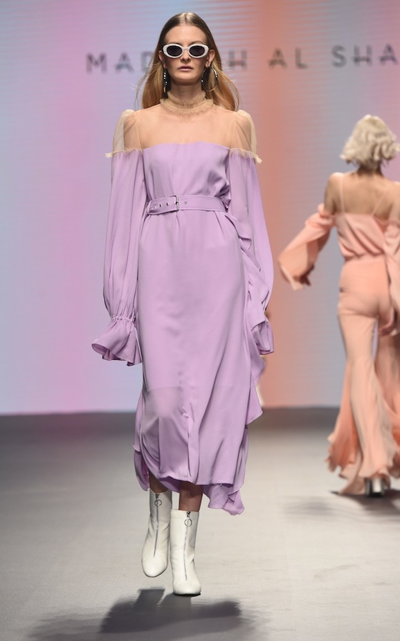 أبرز عروض ازياء فاشن فوروورد في دبي لعام 2017