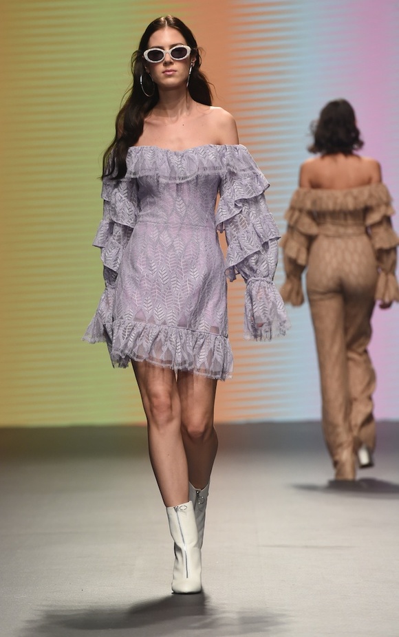 أبرز عروض ازياء فاشن فوروورد في دبي لعام 2017