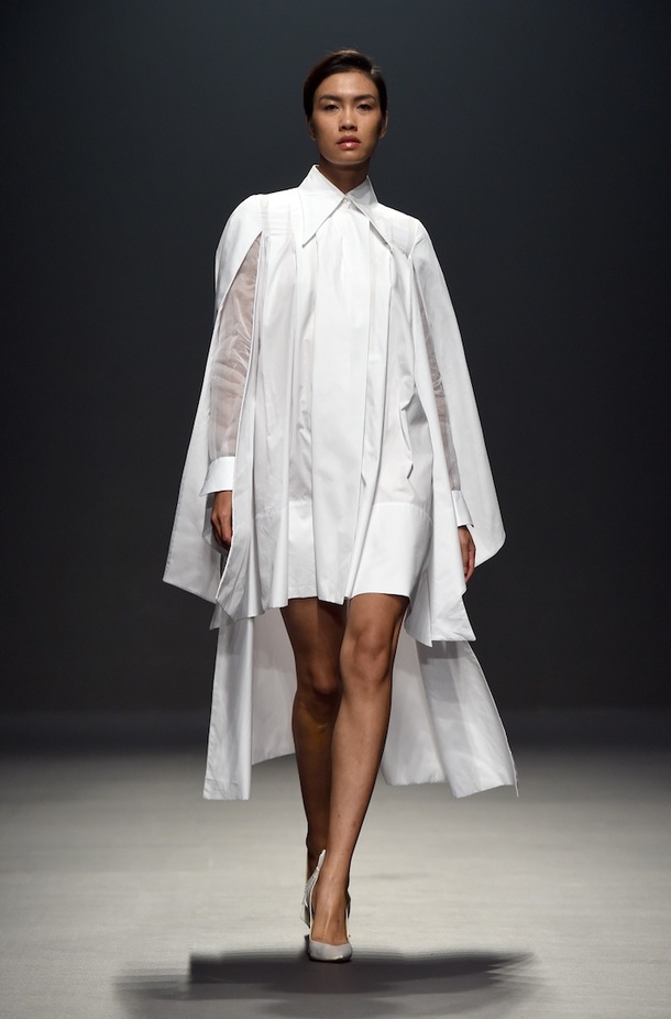 أبرز عروض أزياء "فاشن فوروود" في دبي لعام 2017