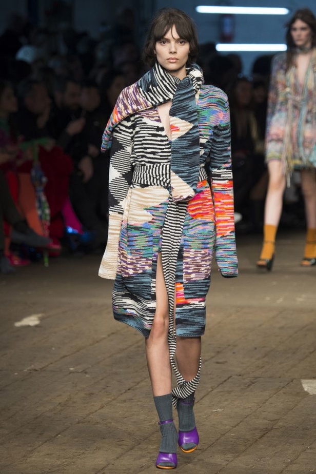 عرض أزياء دار ميسوني لخريف وشتاء 2016-2017