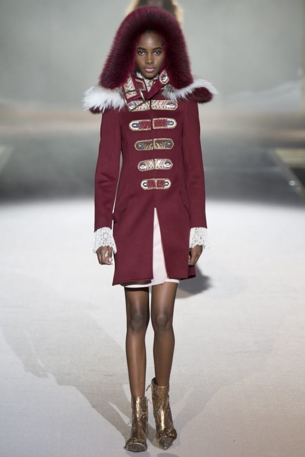 عرض ارمانو سيرفينيو لخريف وشتاء 2016-2017