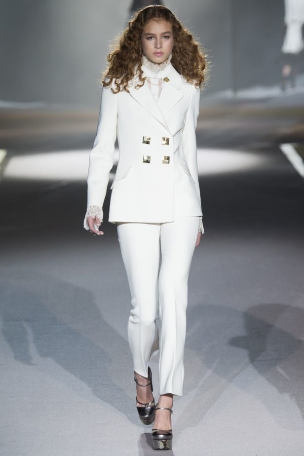 عرض ارمانو سيرفينيو لخريف وشتاء 2016-2017