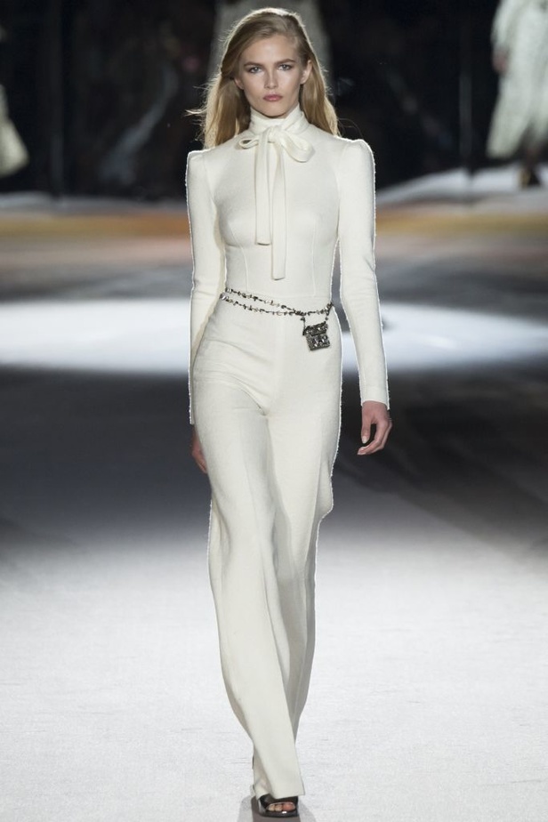 عرض ارمانو سيرفينيو لخريف وشتاء 2016-2017