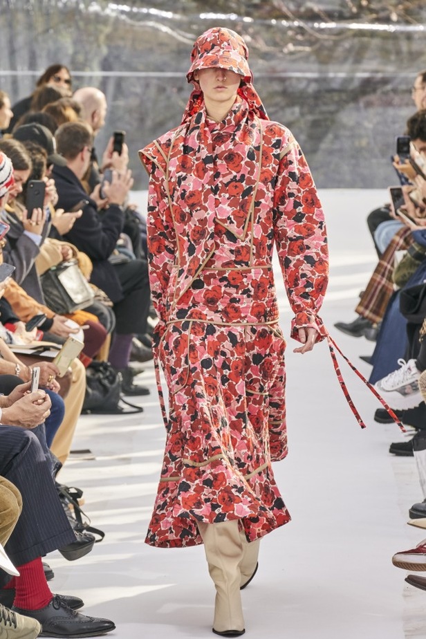 مجموعة KENZO لخريف وشتاء 2020-2021 خلال اسبوع الموضة في باريس