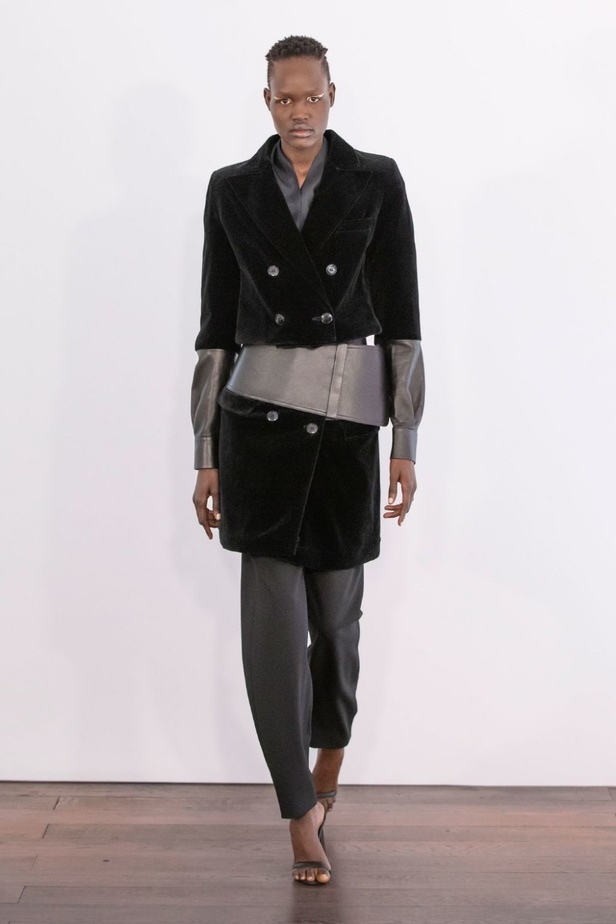 مجموعة Guy Laroche لخريف وشتاء 2020-2021 خلال اسبوع الموضة في باريس