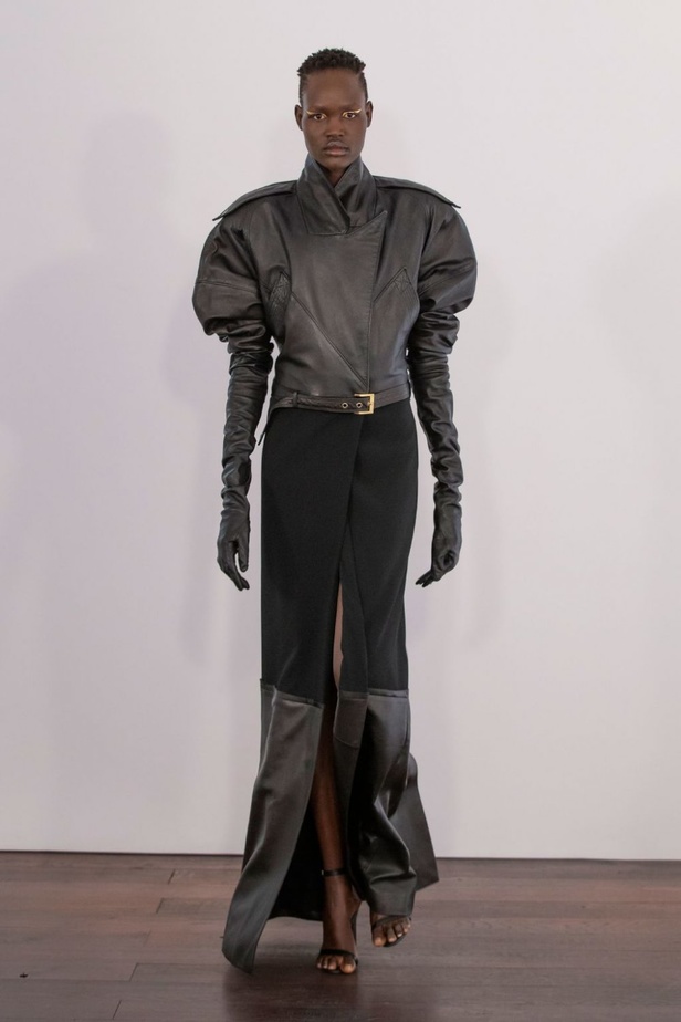 مجموعة Guy Laroche لخريف وشتاء 2020-2021 خلال اسبوع الموضة في باريس