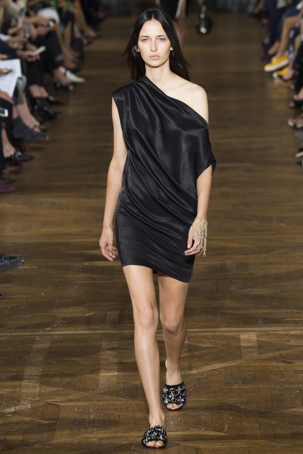 مجموعة Lanvin لموسم ربيع وصيف 2017